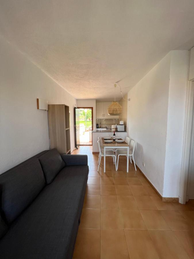 Lovely Hideaway With Pool And White Sand Beach Arenal d'en Castell Exterior photo